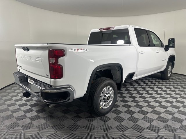 2026 Chevrolet Silverado 2500HD LT photo 2