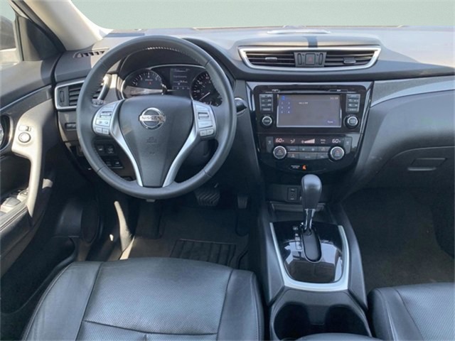 2014 Nissan Rogue SL photo 11