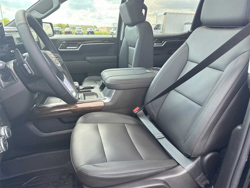 2026 GMC SIERRA - Image 15