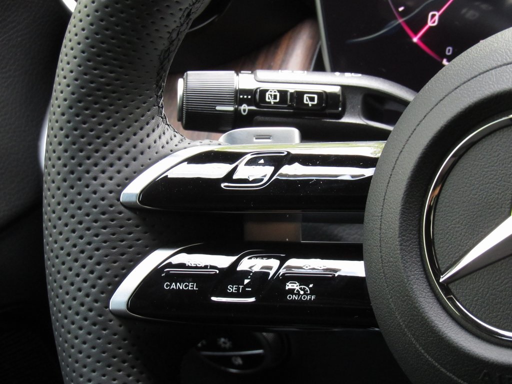 2026 Mercedes Benz GLC 300 4MATIC photo 22