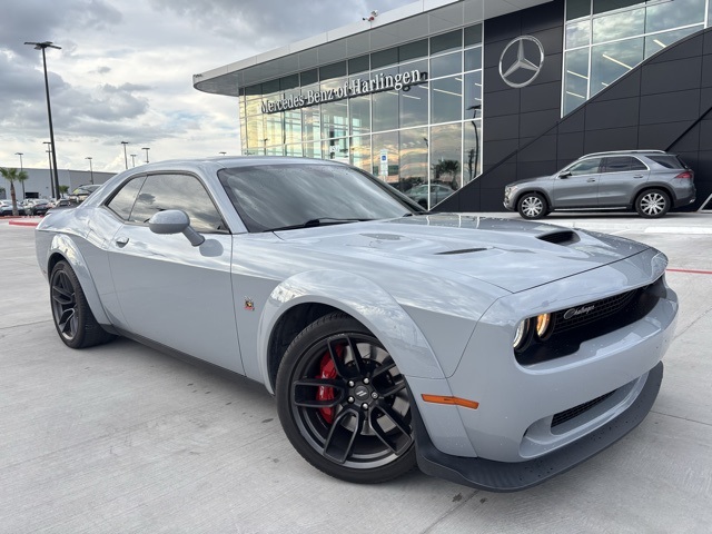 2022 Dodge Challenger R/T's photo