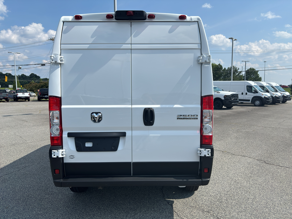 2025 Ram ProMaster 2500 photo 2