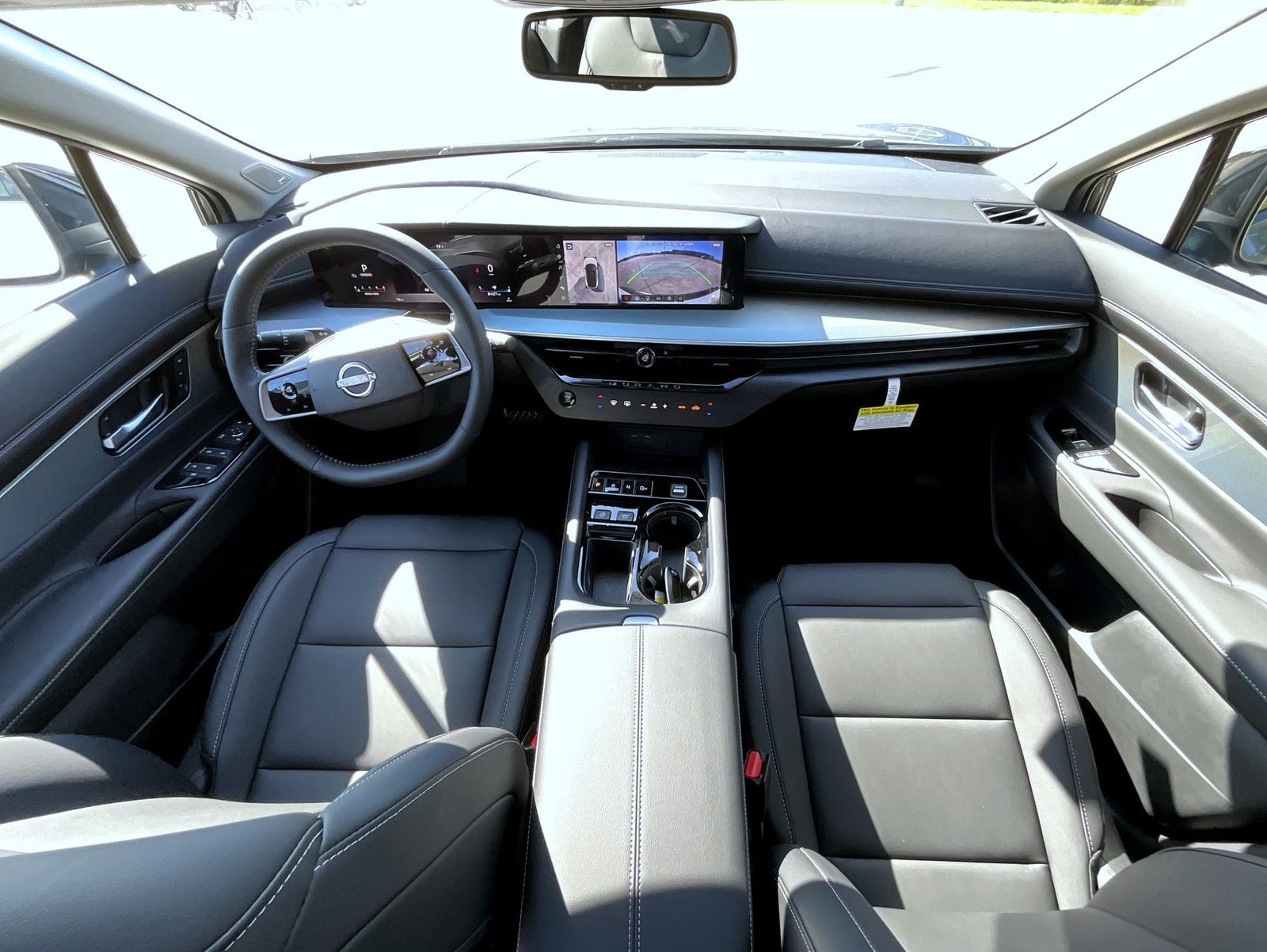 2025 Nissan Murano SL photo 10