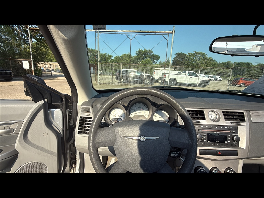 2008 Chrysler Sebring LX photo 11