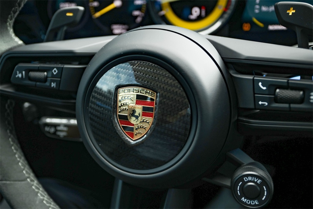 2024 Porsche 911 GT3 photo 23