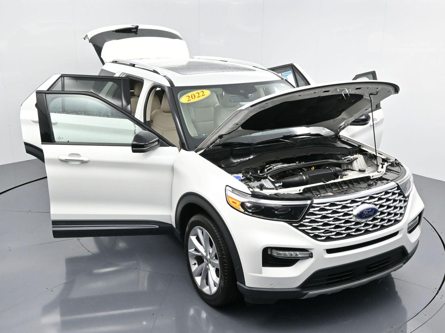 2022 Ford Explorer Platinum photo 43