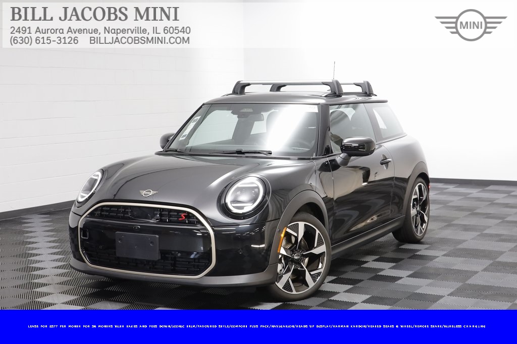 2025 MINI Hardtop 2 Door S's photo
