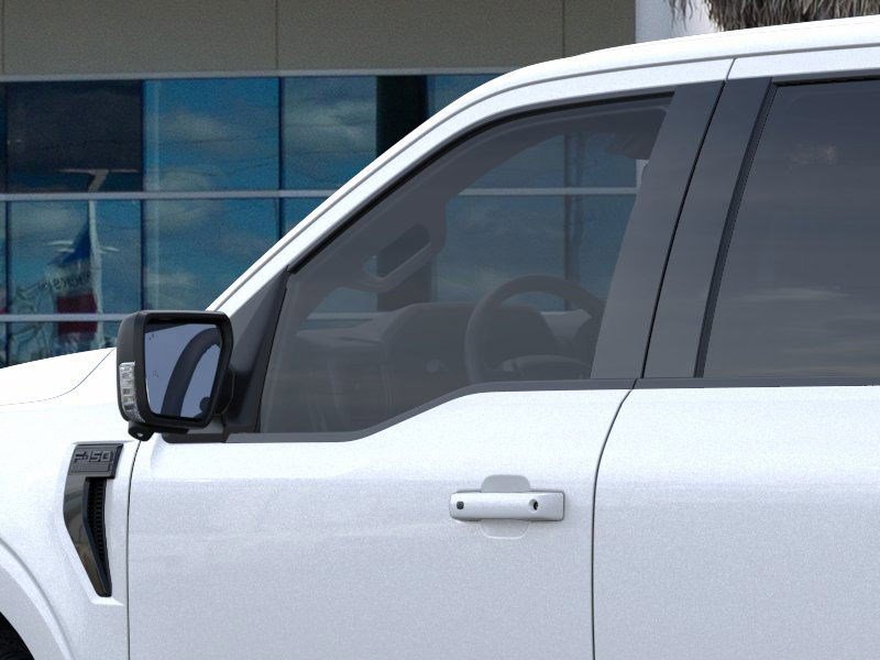 2025 Ford F-150 XLT photo 19