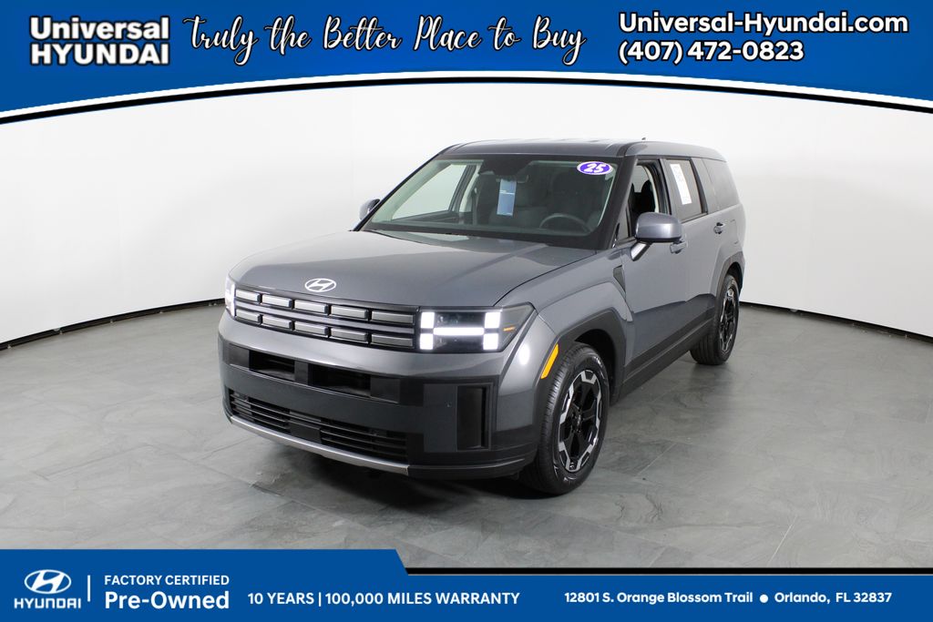 2025 Hyundai Santa Fe SE's photo