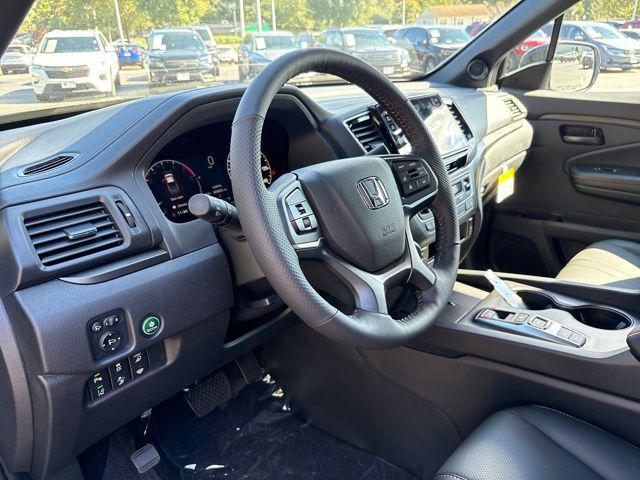 2026 Honda Ridgeline TrailSport photo 3