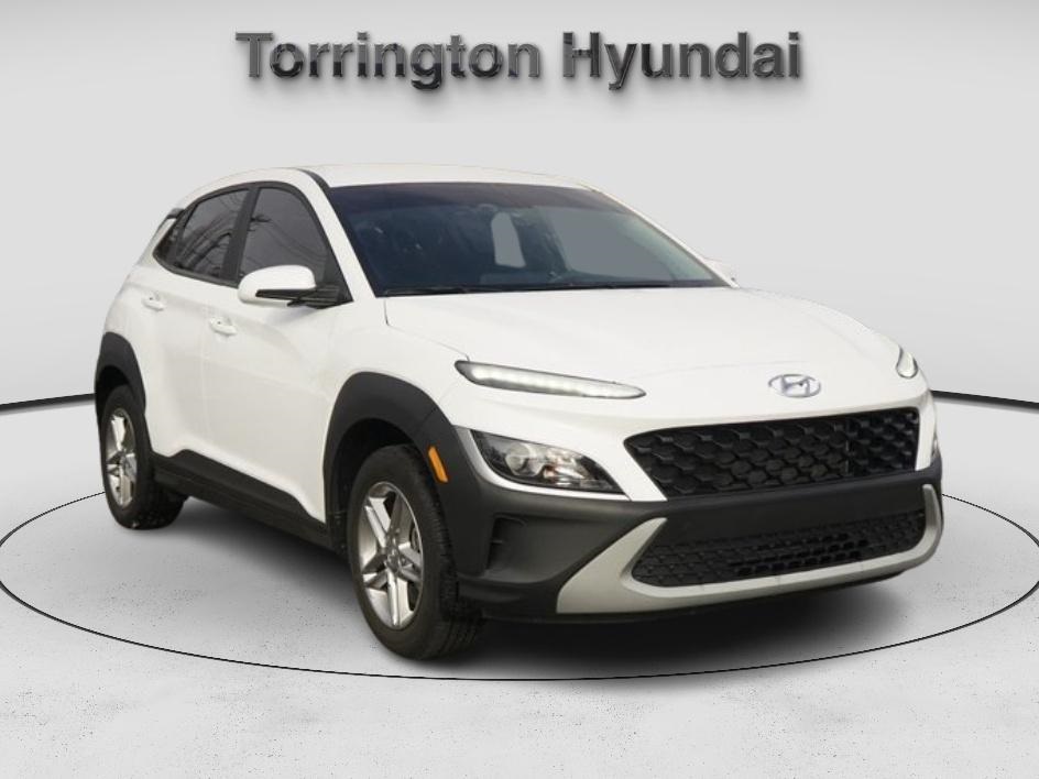 2022 Hyundai Kona SE's photo