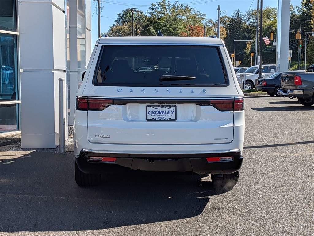 2024 Jeep Wagoneer L Series III photo 4