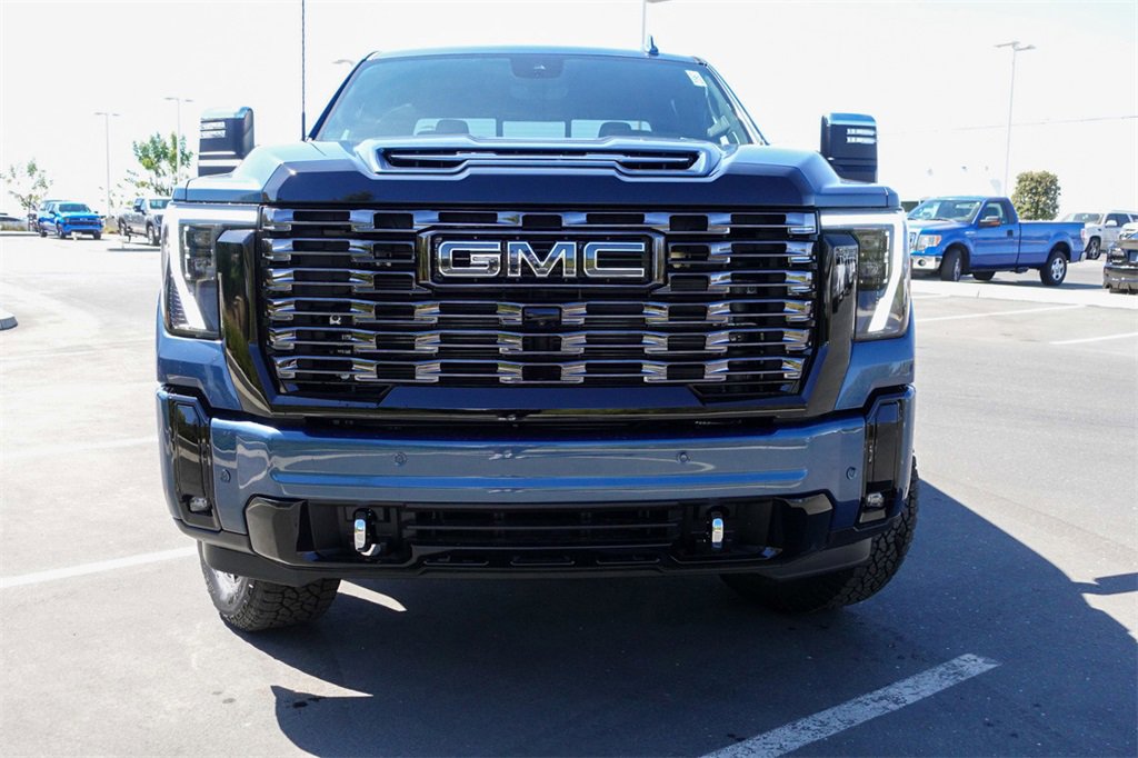 2025 Gmc Sierra 2500 Denali Ultimate photo 2