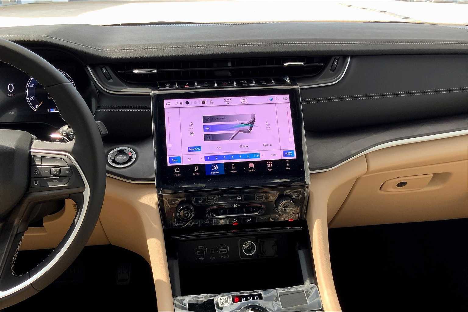2025 Jeep Grand Cherokee Limited photo 6