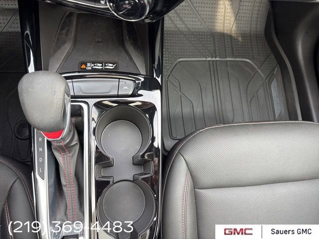 2024 Chevrolet Trax photo 16