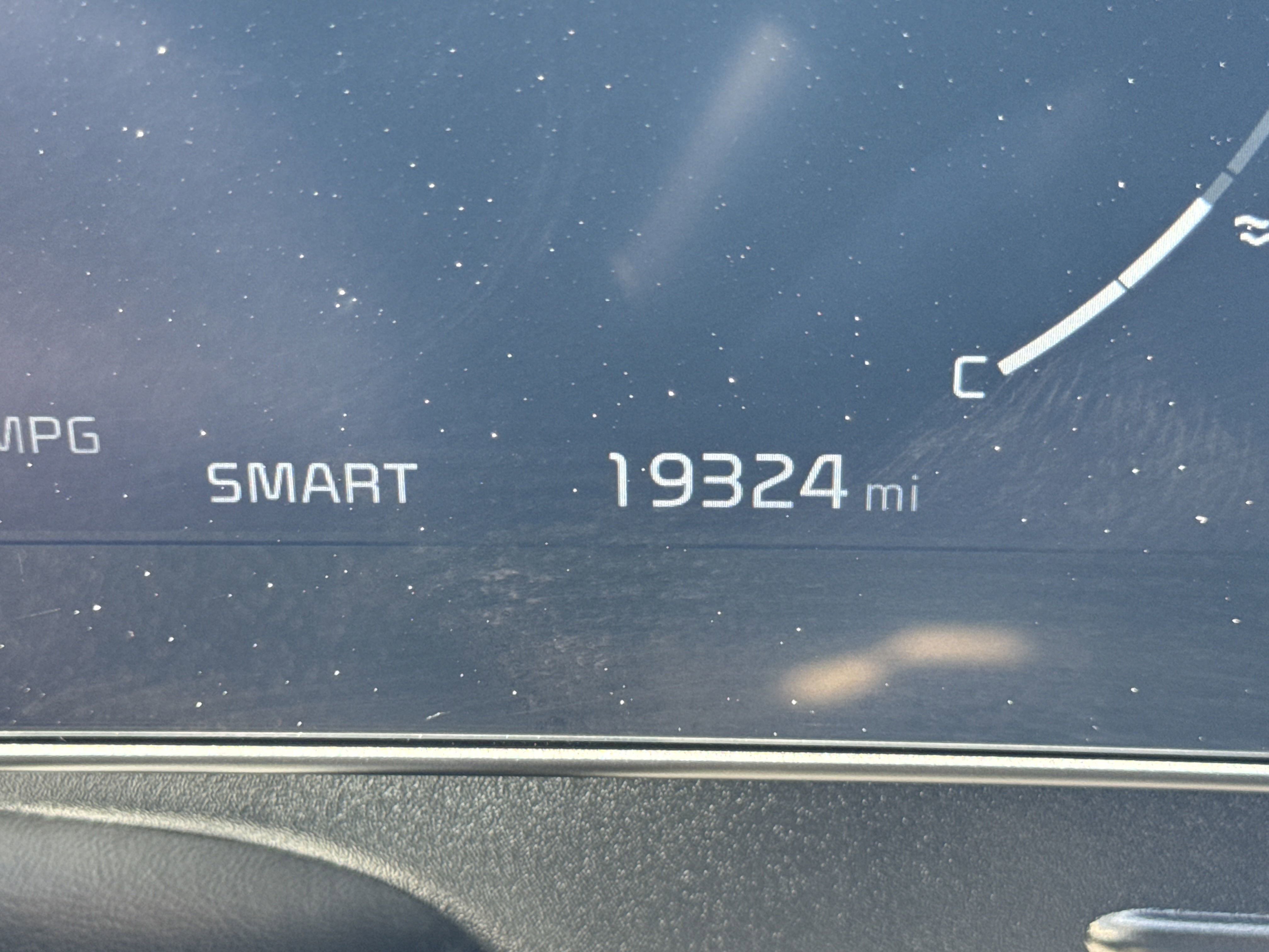 2024 Kia Sportage X-Pro photo 3