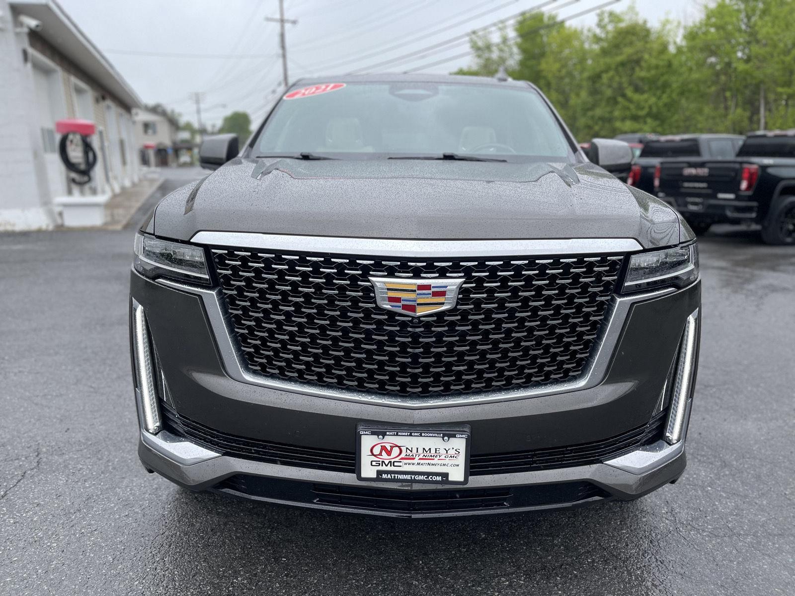 2021 Cadillac Escalade Premium Luxury photo 2