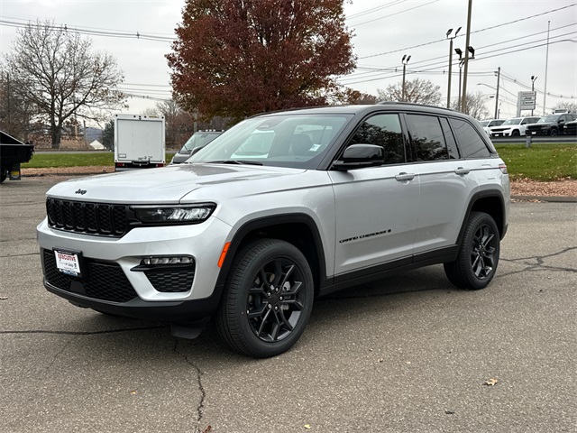 2025 Jeep Grand Cherokee Limited's photo