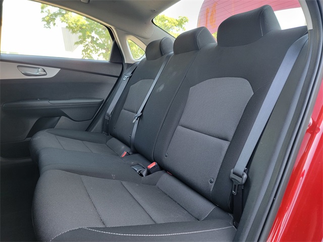 2024 Kia Forte LXS photo 14