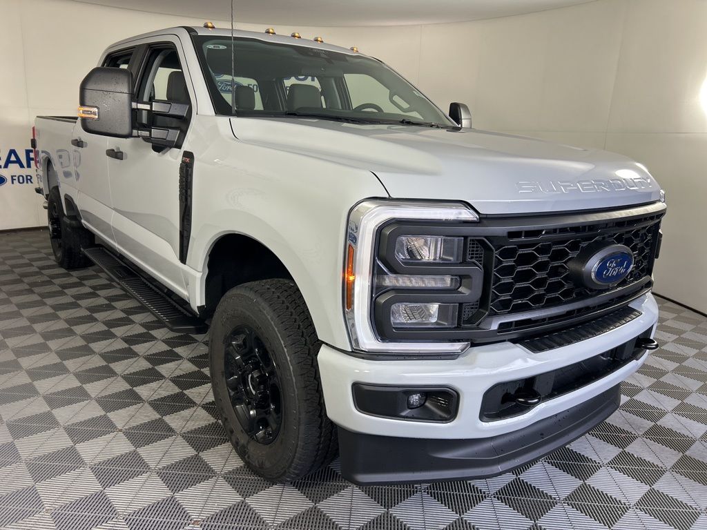 2026 Ford F-250 XL photo 3