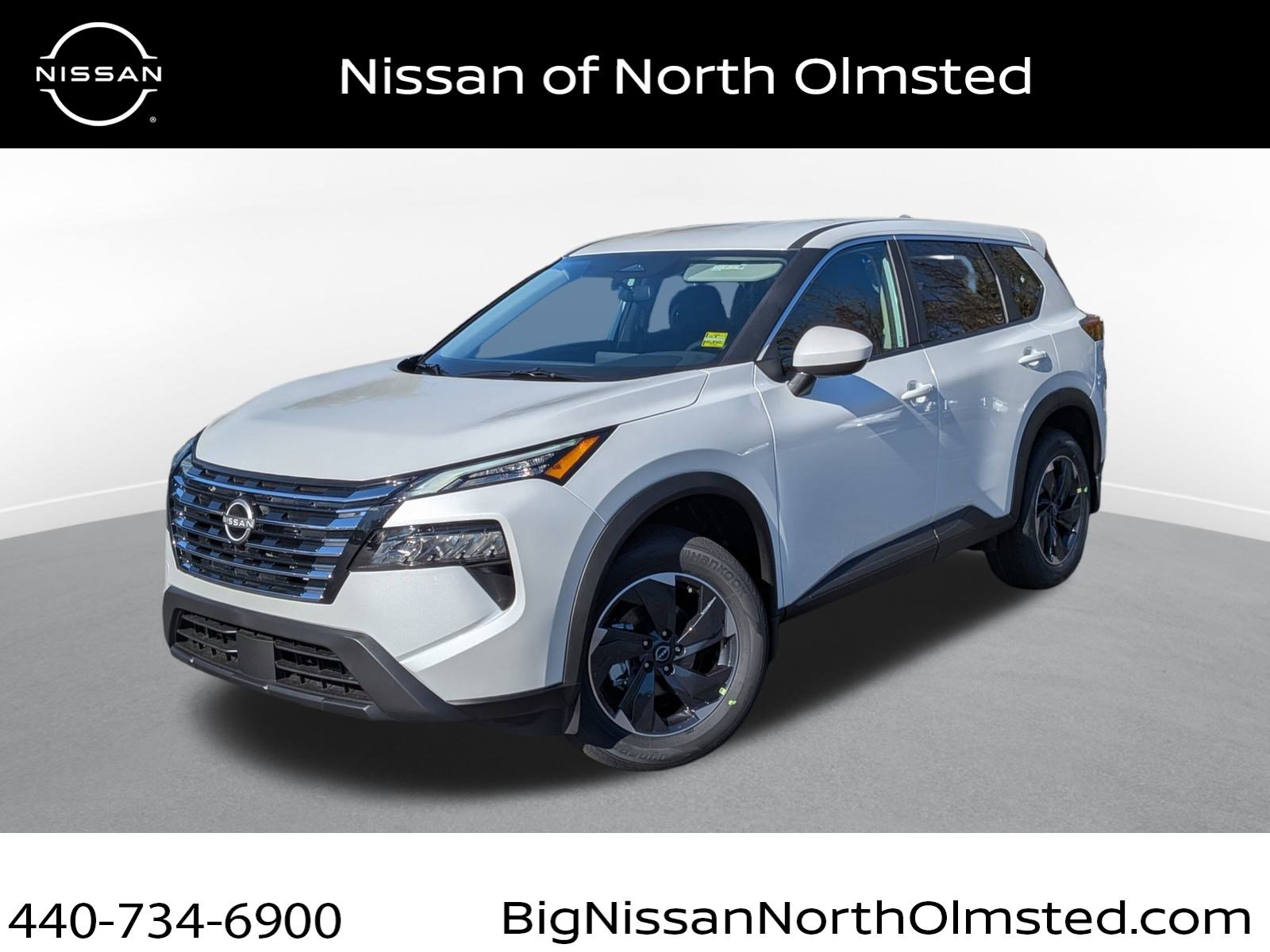 2026 Nissan Rogue SV's photo