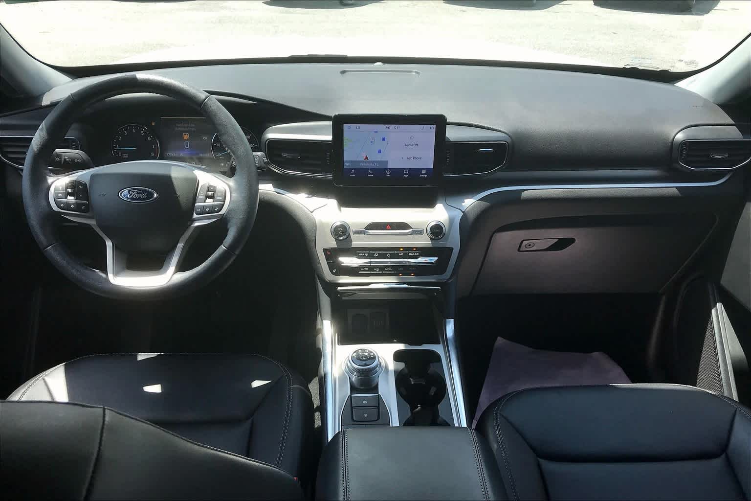 2022 Ford Explorer XLT photo 10