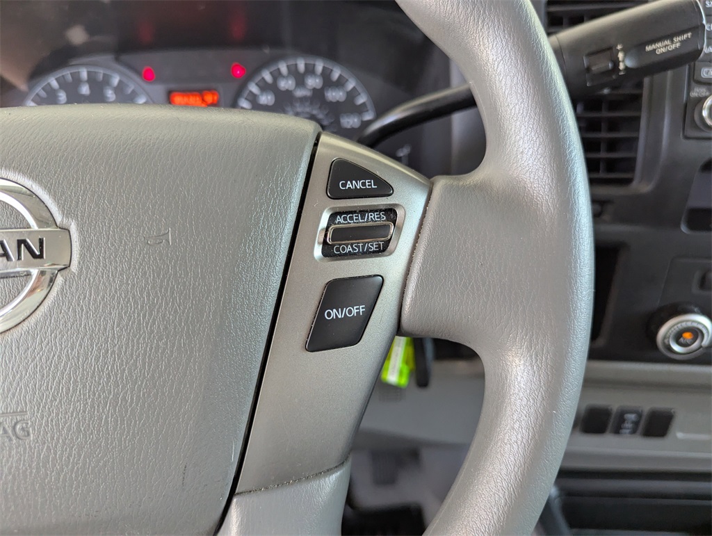 2019 Nissan NV3500 photo 18