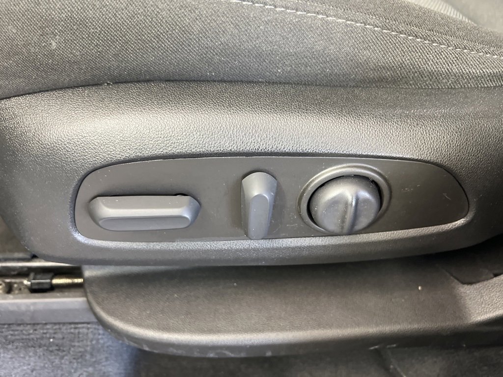 2023 Chevrolet Traverse Cloth 1LT photo 3