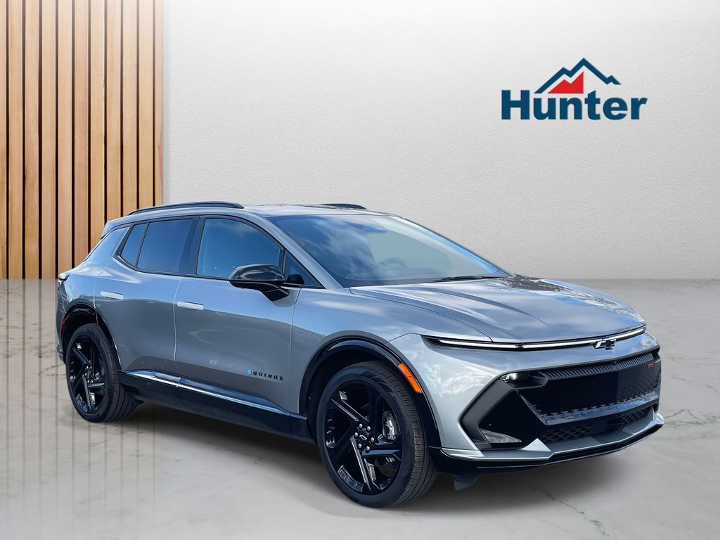2024 Chevrolet Equinox EV RS's photo