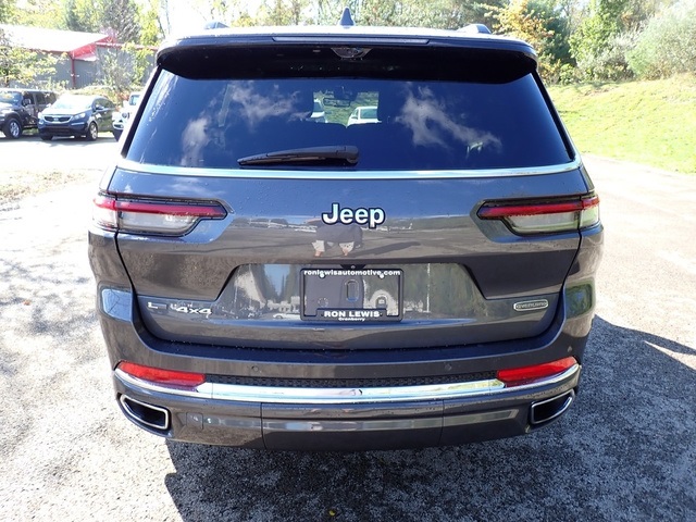 2021 Jeep Grand Cherokee Overland photo 4