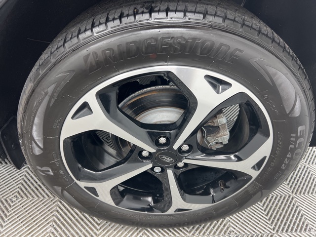 2023 Ford Escape ST-Line Select photo 9