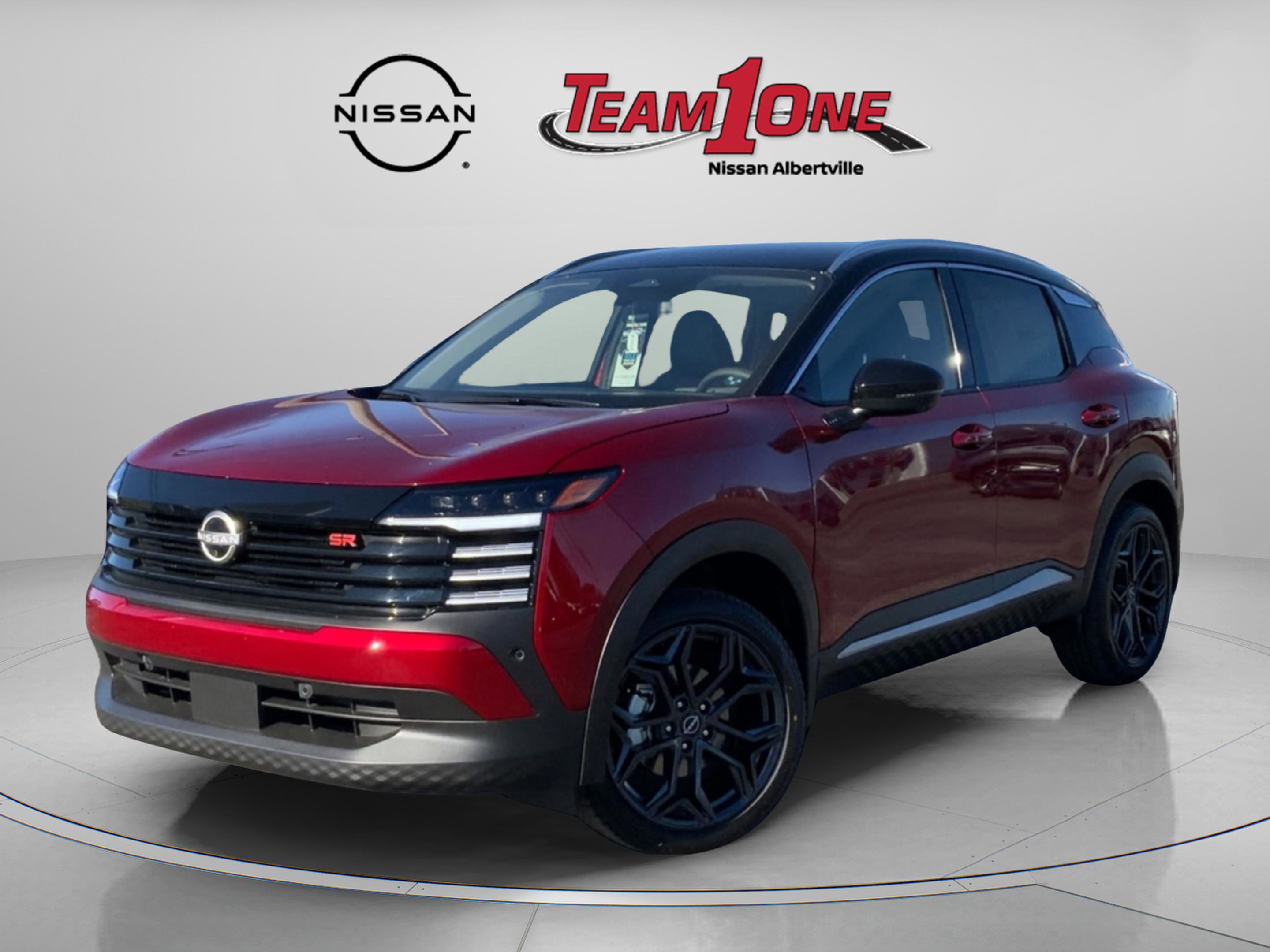 2025 Nissan Kicks SR photo 2