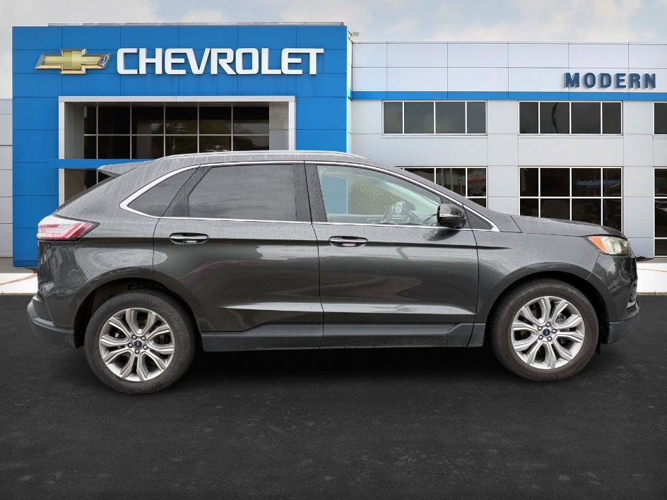 2020 Ford Edge Titanium photo 6