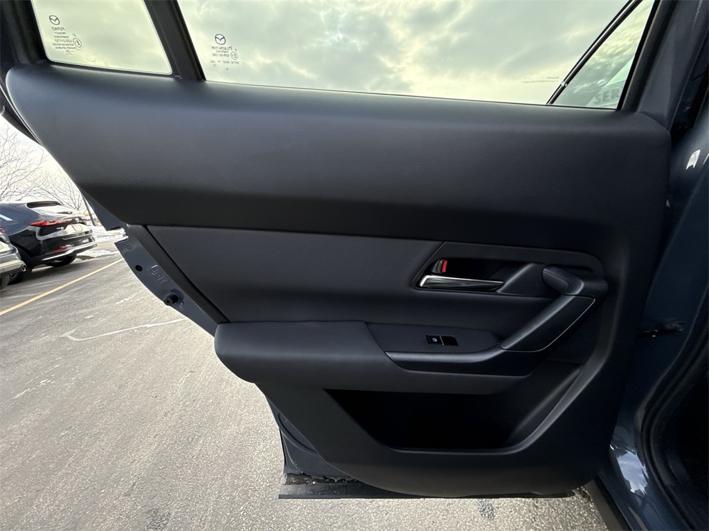 2025 MAZDA CX-50 - Image 22