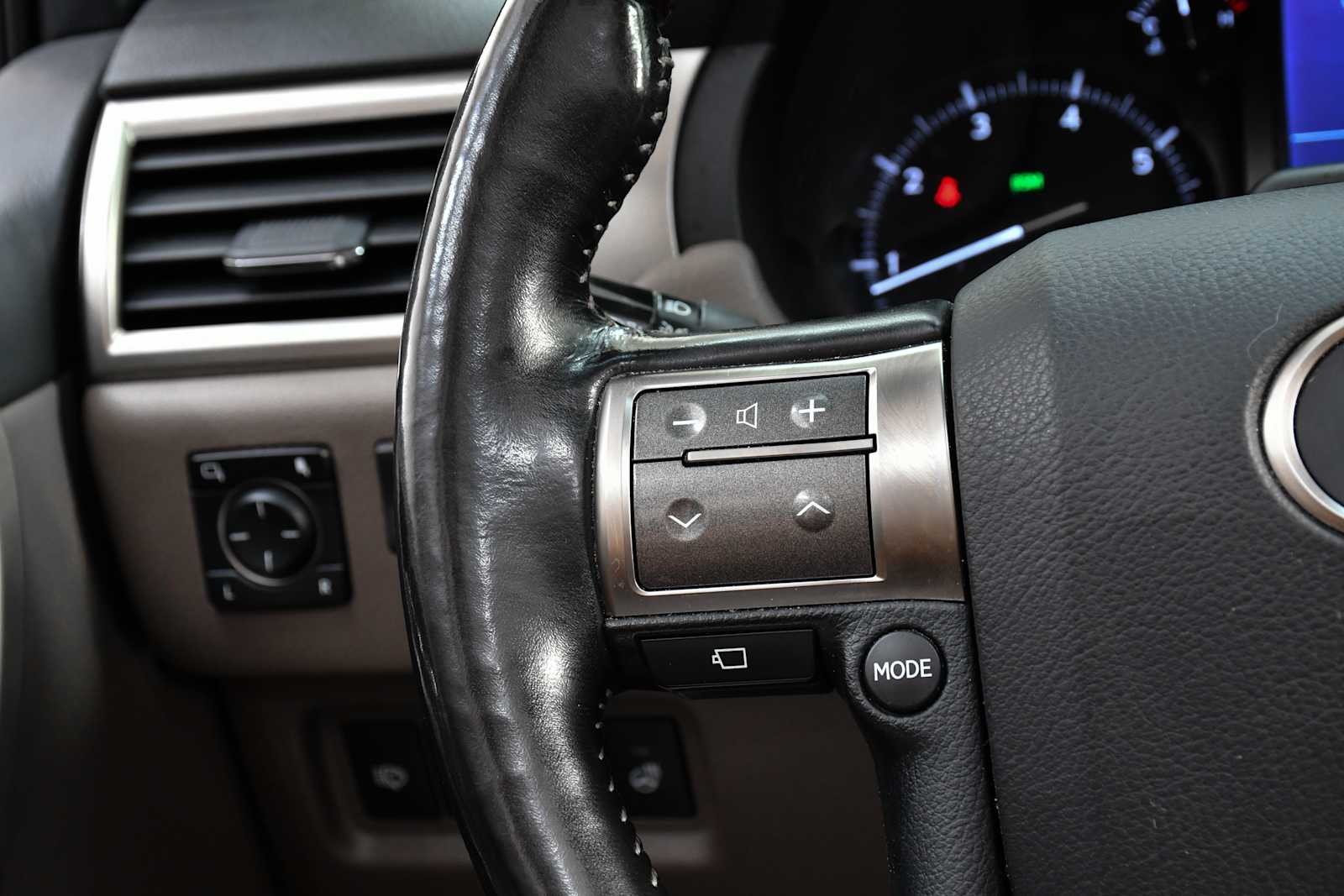 2018 Lexus GX 460 Luxury photo 15