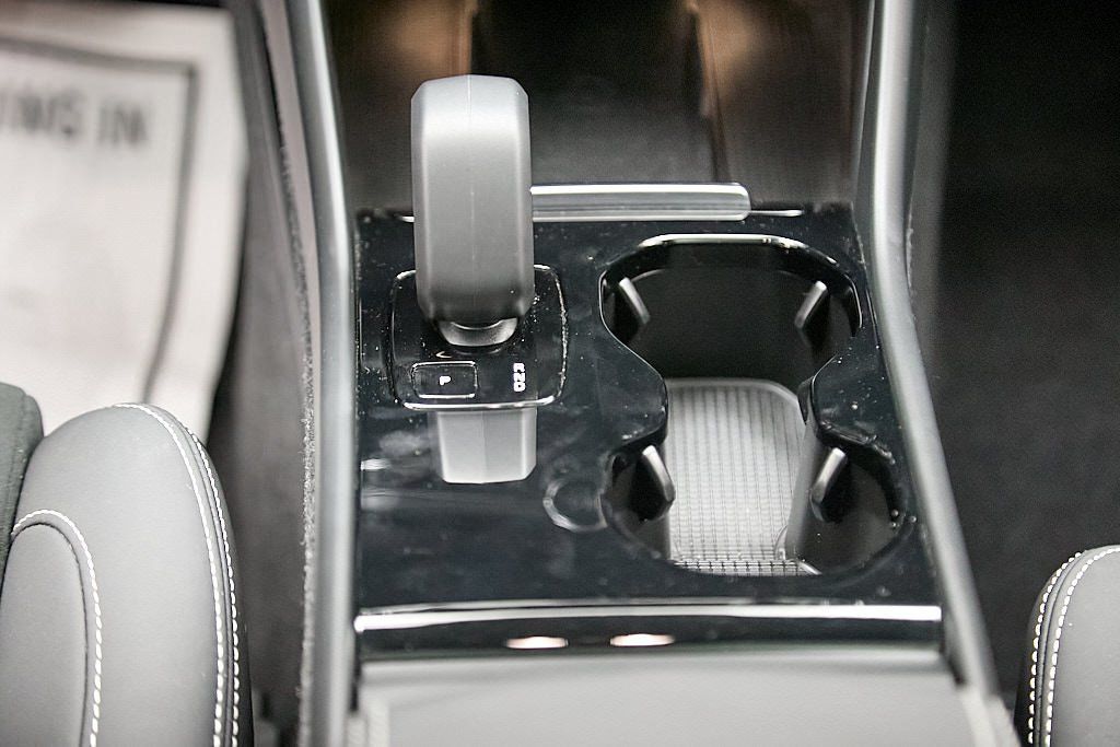 2023 VOLVO C40 - Image 29