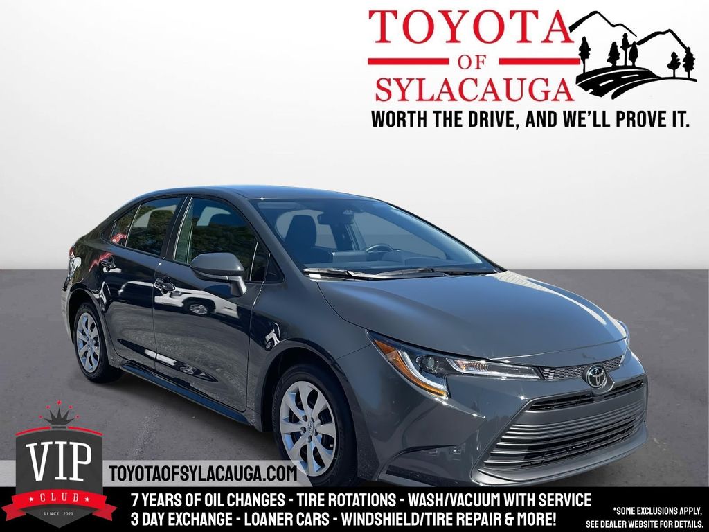 2025 Toyota Corolla LE