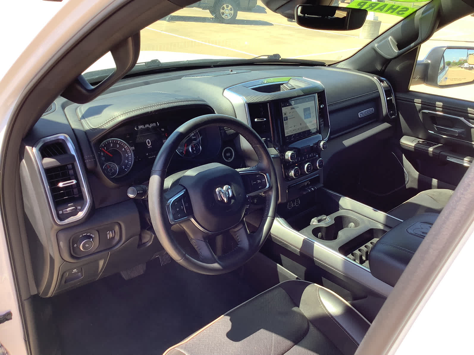 2024 Ram 1500 Laramie photo 10