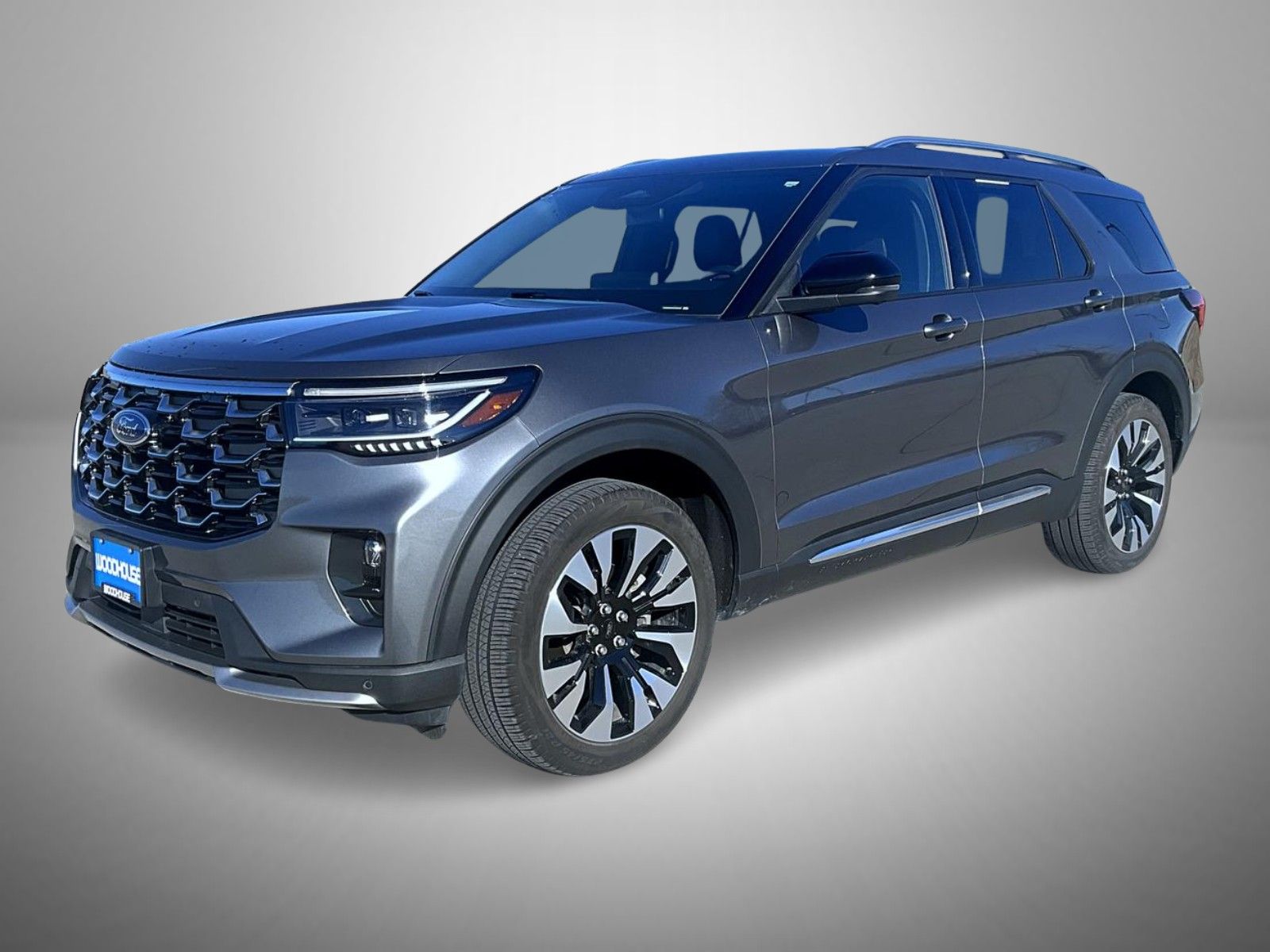 2025 Ford Explorer Platinum's photo