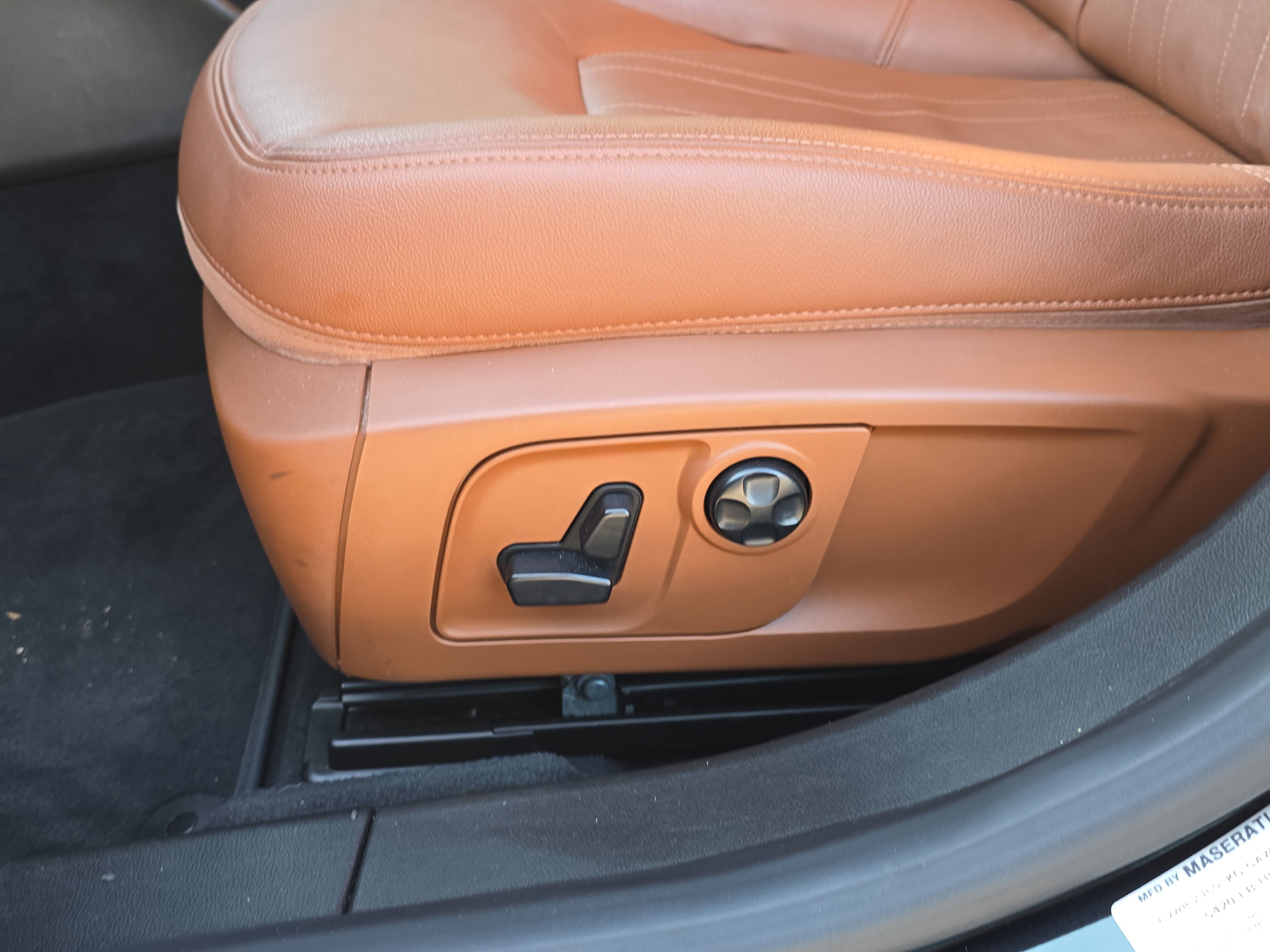 2018 Maserati Ghibli S photo 2