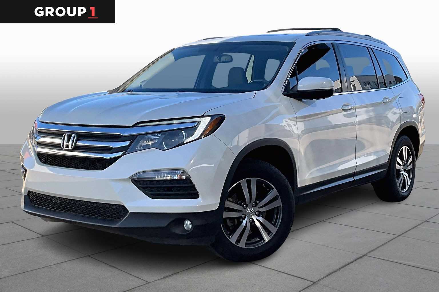 2017 Honda Pilot EX-L's photo