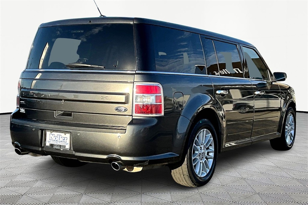 Used 2016 Ford Flex SEL with VIN 2FMGK5C86GBA10902 for sale in Topeka, KS