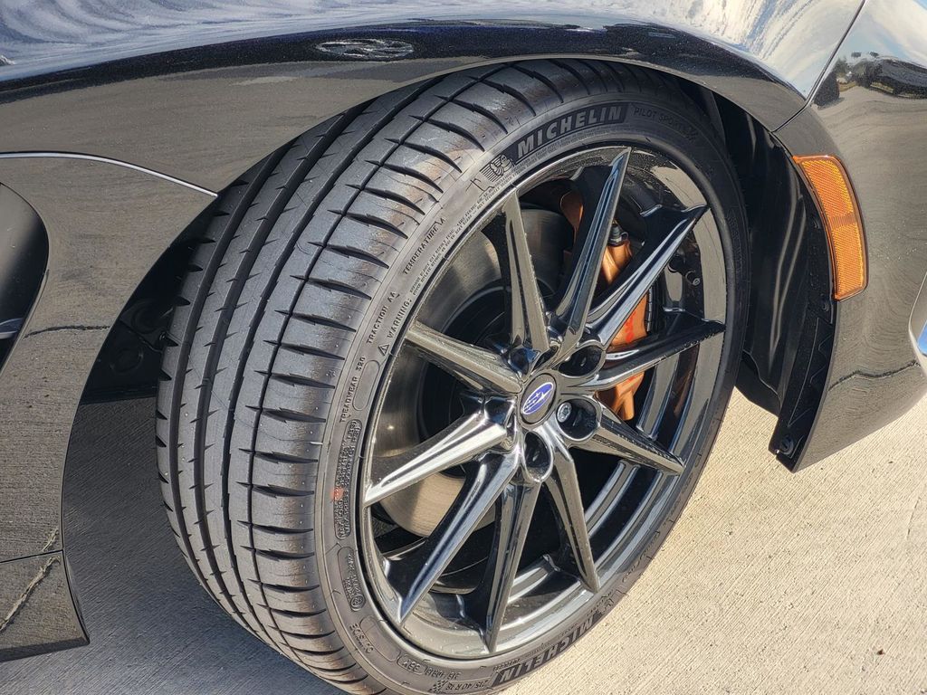 2025 Subaru BRZ tS photo 4