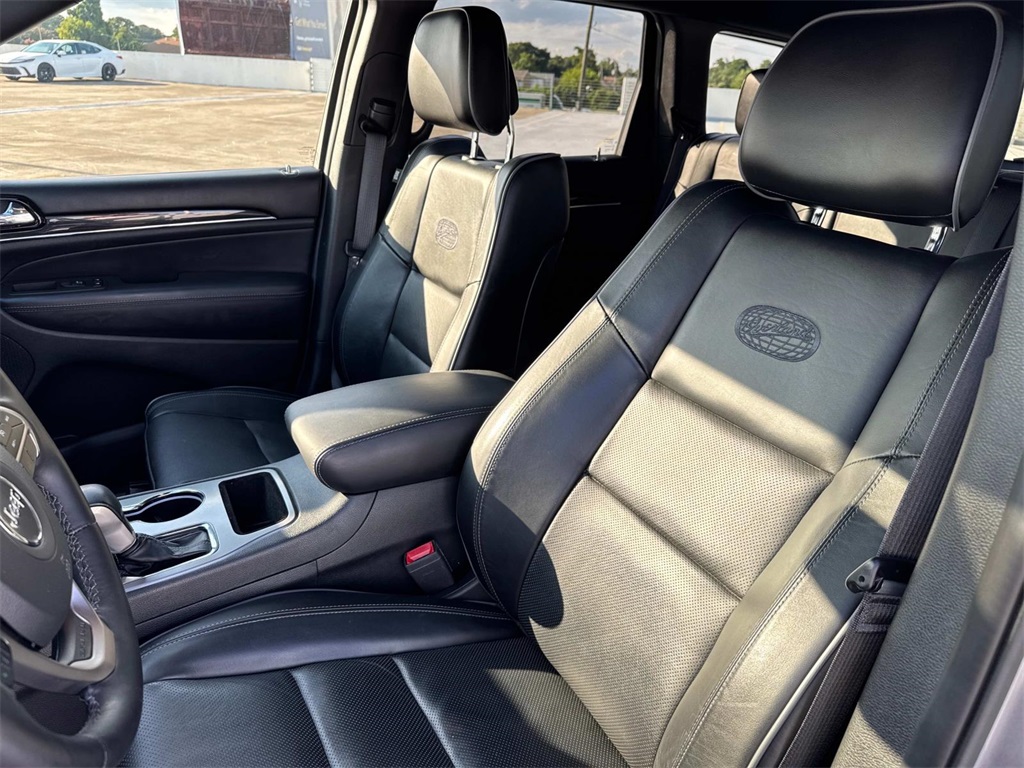 2020 Jeep Grand Cherokee Overland photo 15