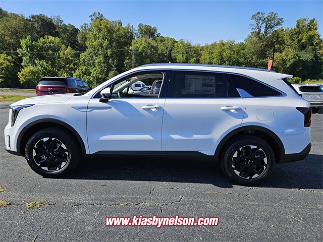 2026 Kia Sorento S photo 2