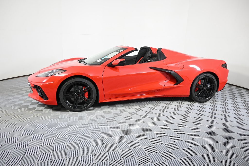 2026 Chevrolet Corvette Stingray 2LT photo 2