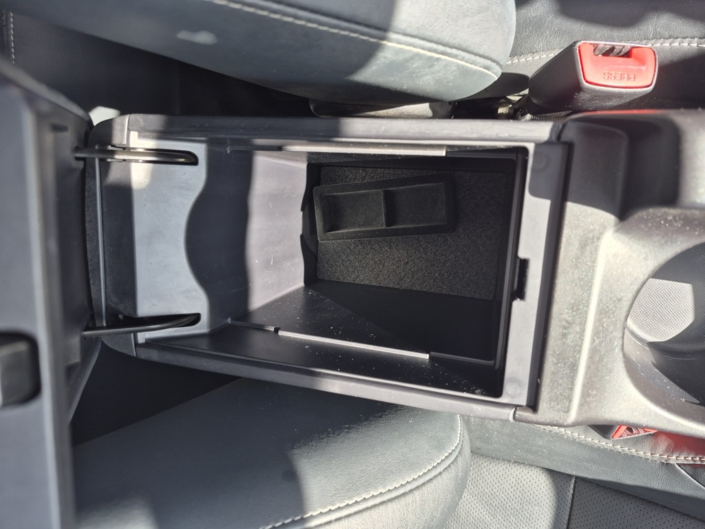 2011 Lexus CT 200h photo 18
