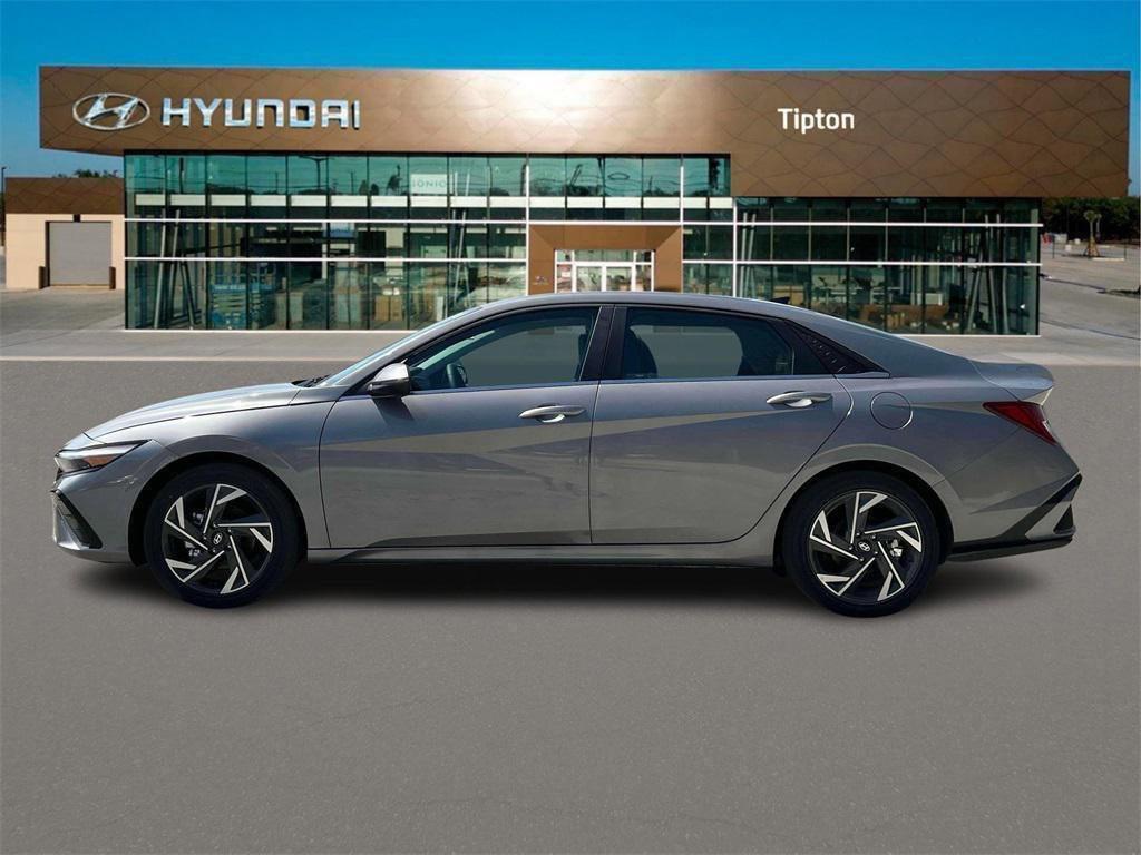 2025 Hyundai Elantra Hybrid Limited photo 3