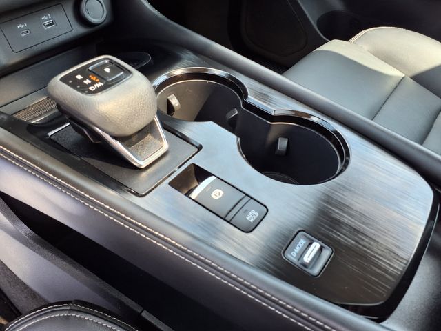 2023 Nissan Rogue SL photo 28