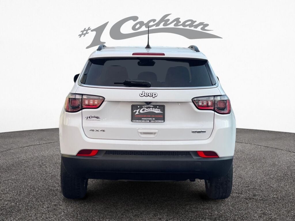 2022 Jeep Compass Latitude photo 6